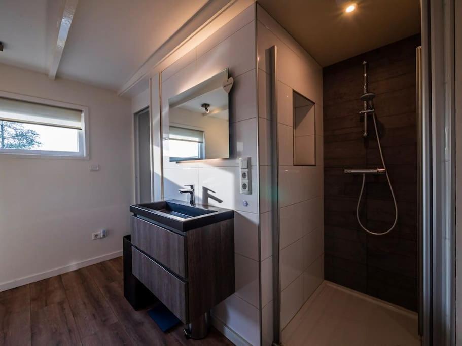 Quiet Waterloft Near Amsterdam And Schiphol Ws17 Hotel Алсмер Екстериор снимка